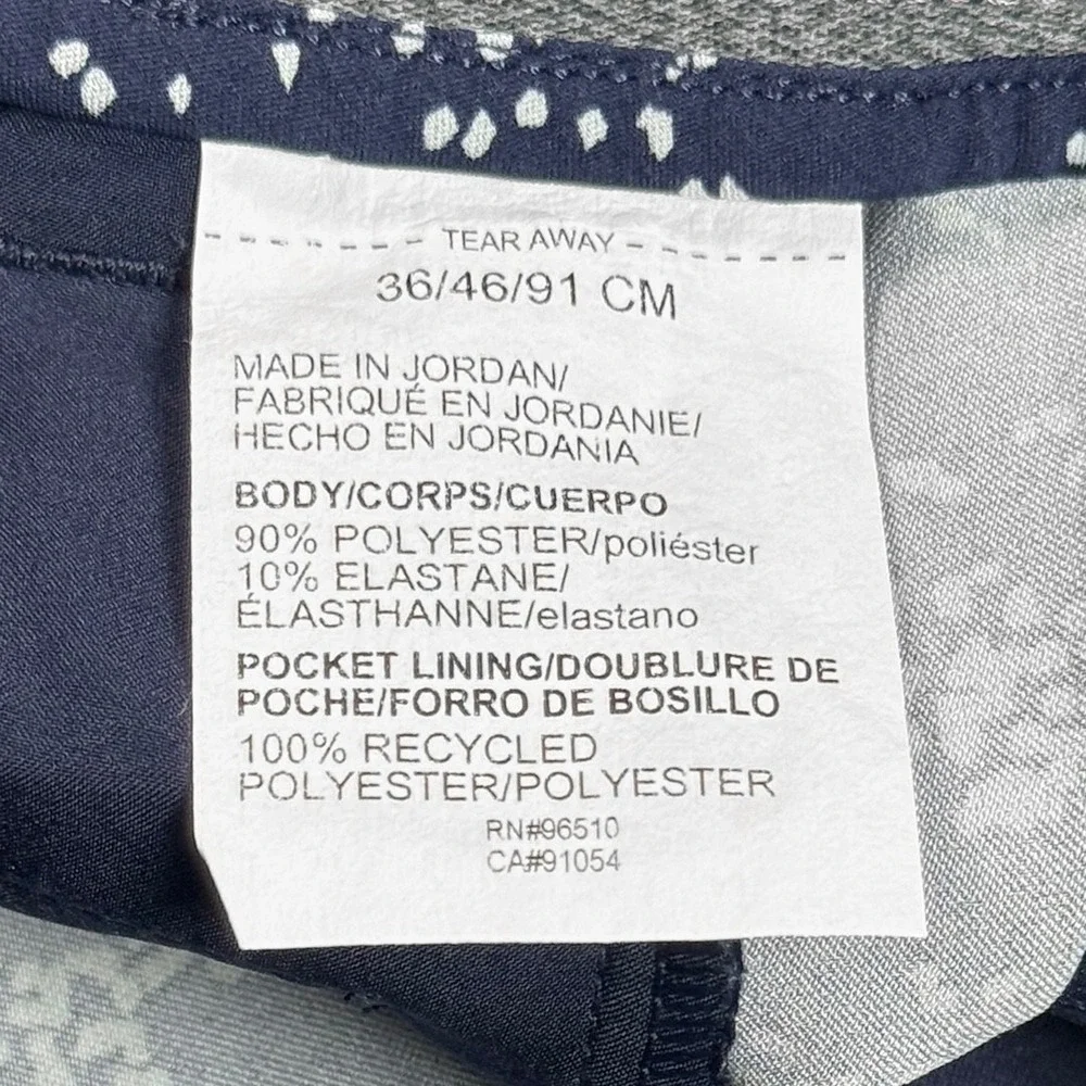 Under Armour Golf Printed Shorts - NWT Mens Size 36 Navy / White - #49916-M9